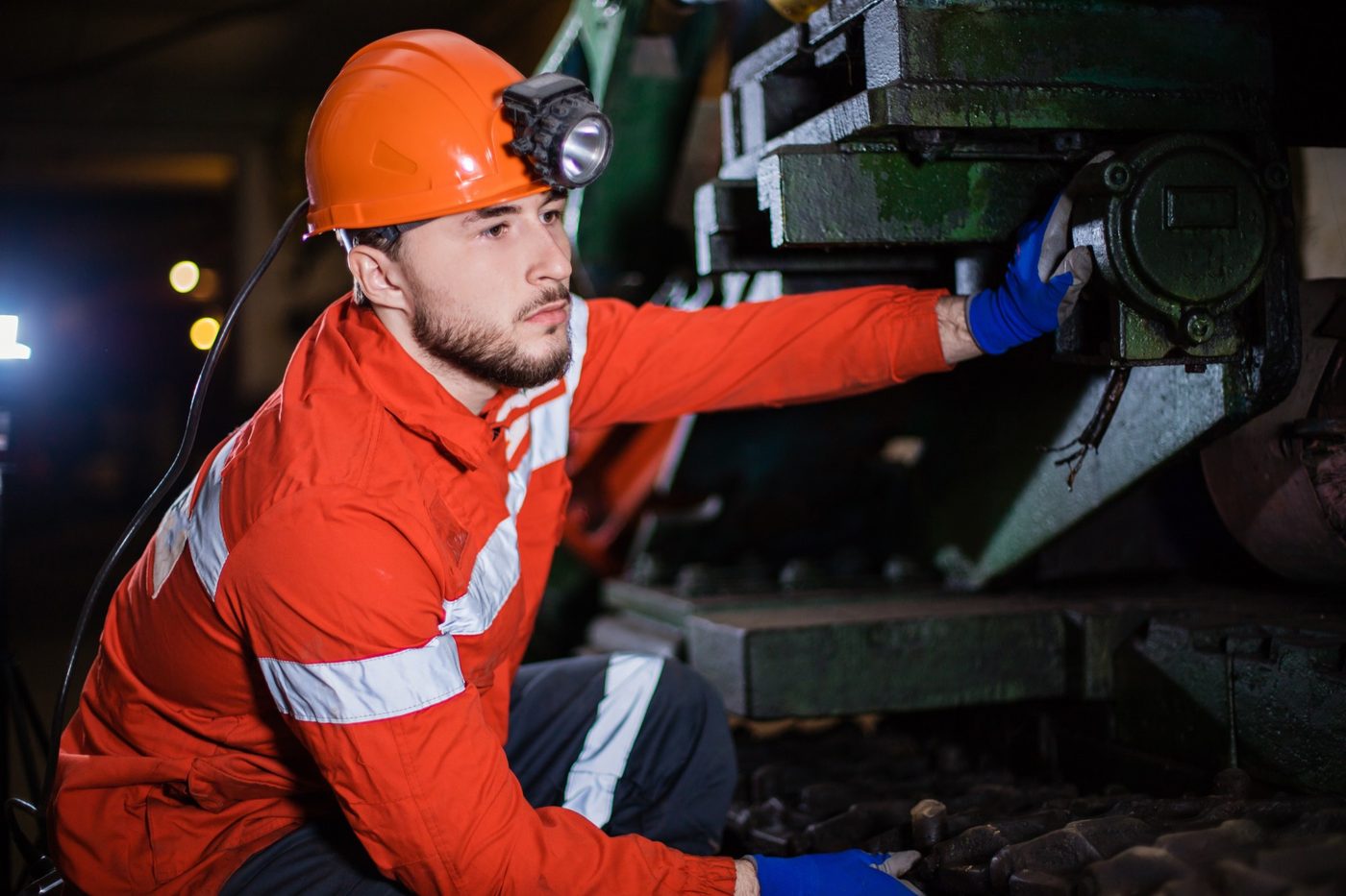 Mining equipment maintenance